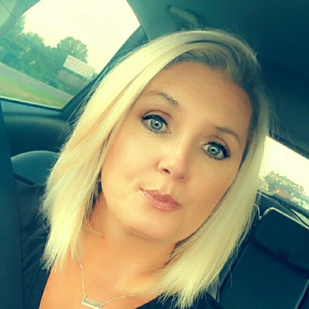 Meet your Posher, Pam